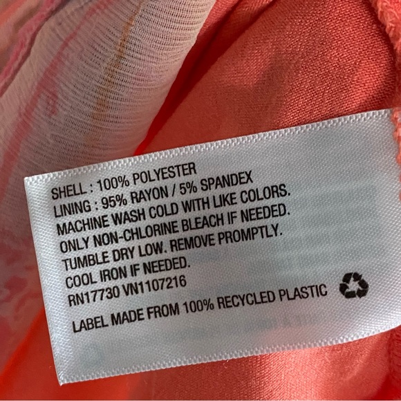 Liz Lange Maternity Pink Print Chiffon Lined Tank size Small - Picture 4 of 5